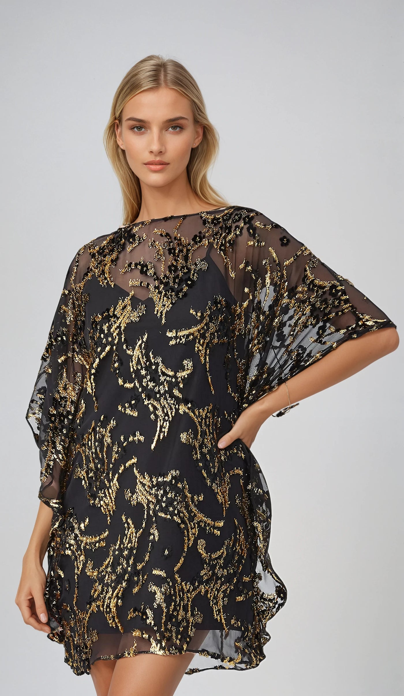 Anissa Caftan