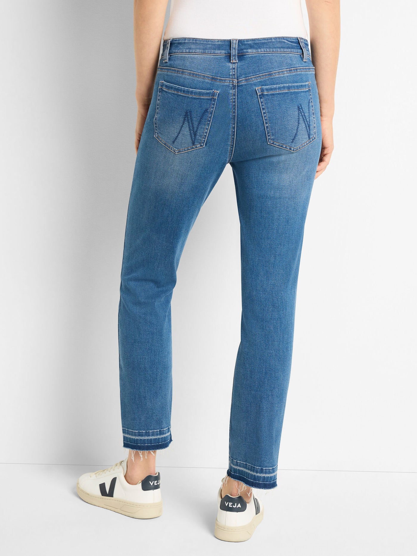 Released Hem Daytrip Straight Jeans